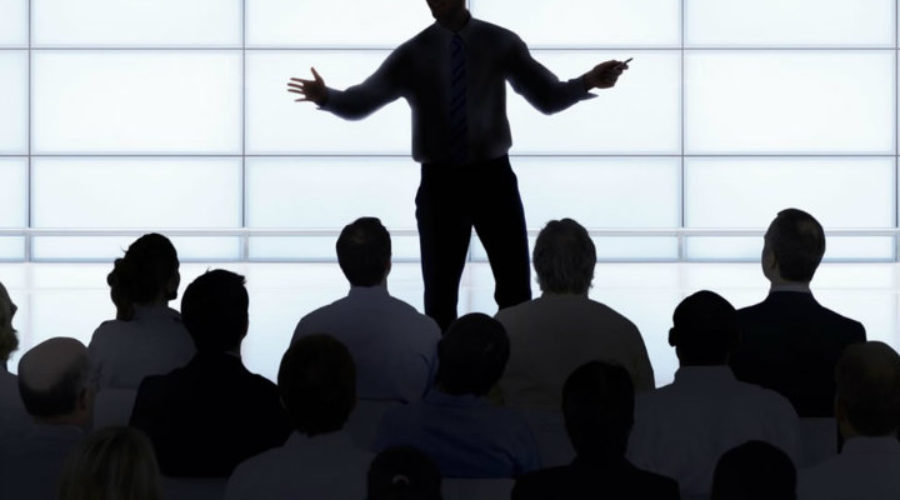 ¿Sabe utilizar su voz para persuadir?