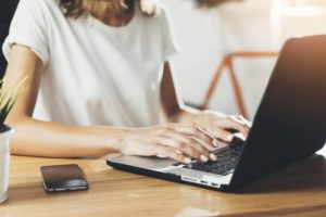 talleres de capacitacion y actualizacion profesional ¿Teletrabajo? Un desafío para muchos: 7 tips para manejarlo efectivamente